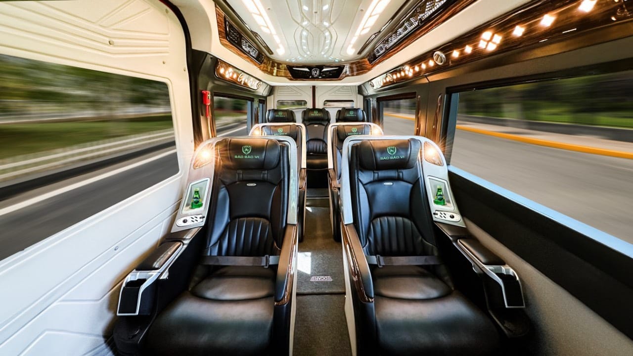 Bảo Bảo Vi Limousine