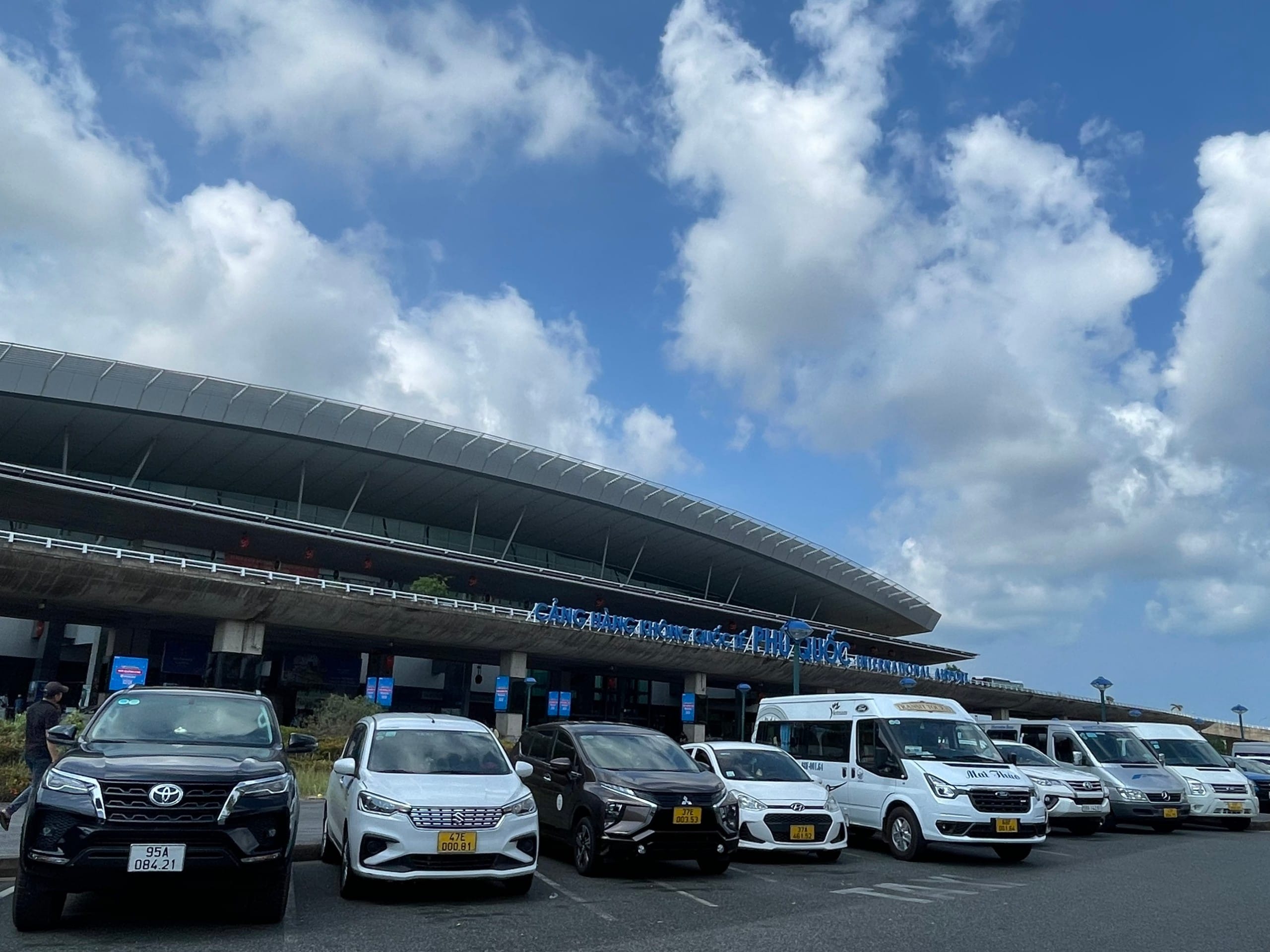 Xe đưa đón sân bay Tân Sơn Nhất đi Vũng Tàu