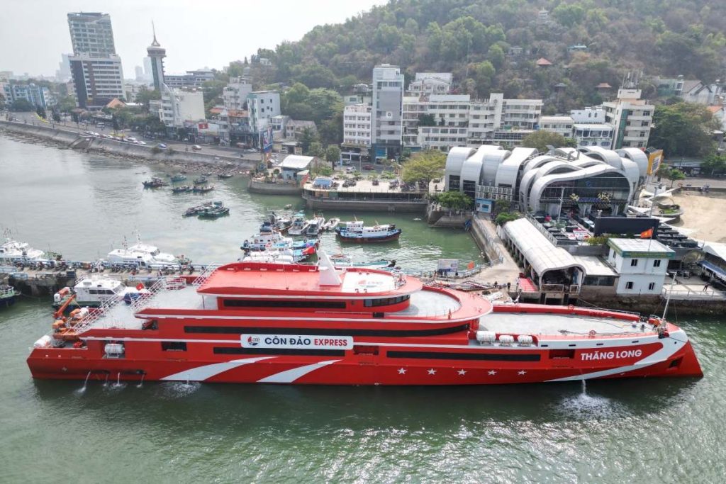 Tàu đi Côn Đảo Express